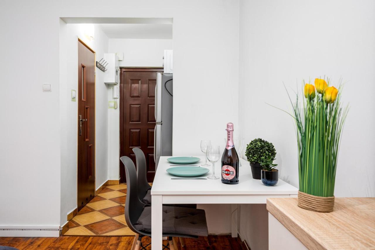 Warsaw Apartments Dyminska 6 Street Екстер'єр фото